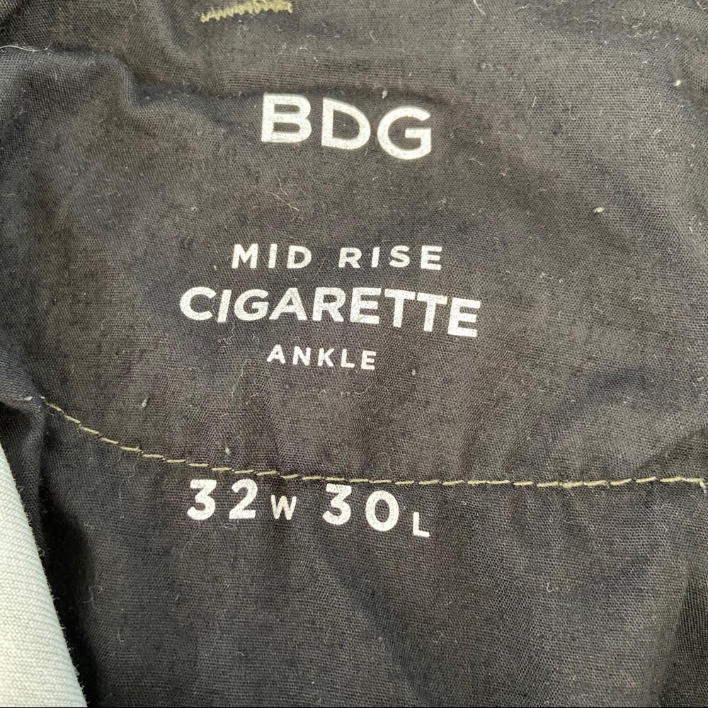 BDG Mid Rise Cigarette Ankle Camo Pants - Picture 7 of 8
